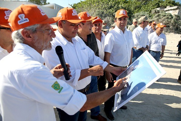 Se recuperan 6.3 kilómetros de playa entre Chuburná y Yucalpetén Se recuperan 6.3 kilómetros de playa entre Chuburná y Yucalpetén
