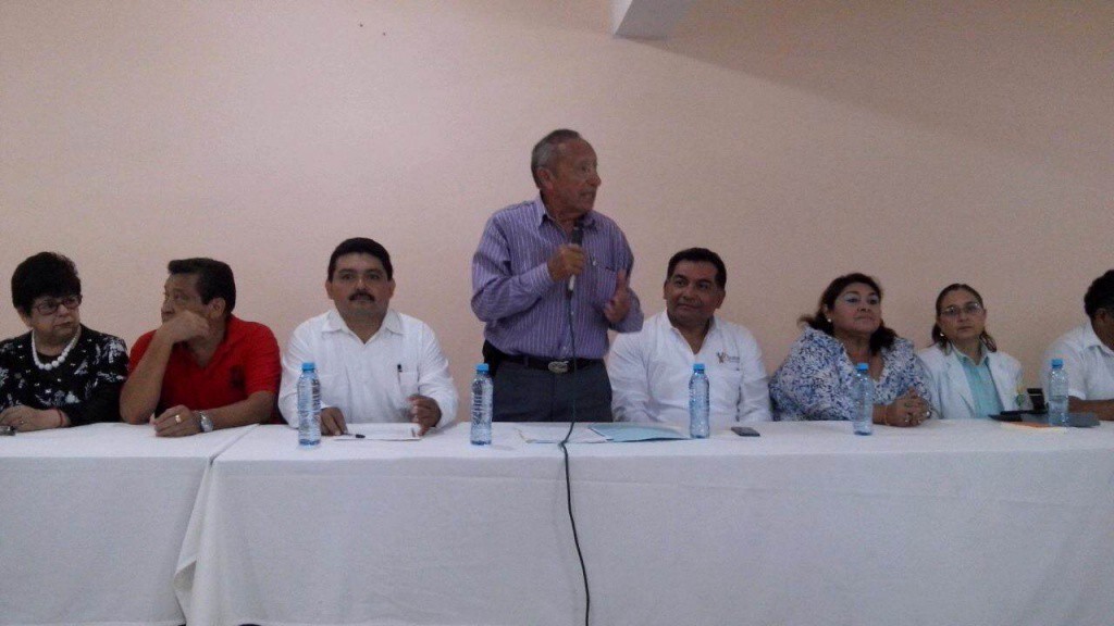 Sindicatos ayudan a sus trabajadores a solucionar problemas con el IMSS e Infonavit Sindicatos ayudan a sus trabajadores a solucionar problemas con el IMSS e Infonavit