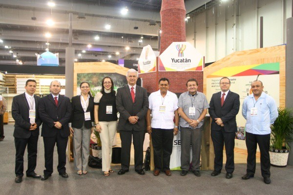 Presenta Yucatán iniciativa para consolidar cadena de producción del chile habanero Presenta Yucatán iniciativa para consolidar cadena de producción del chile habanero