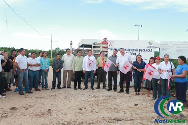 Inicia construcción de calles y domos deportivos, en Valladolid Inicia construcción de calles y domos deportivos, en Valladolid