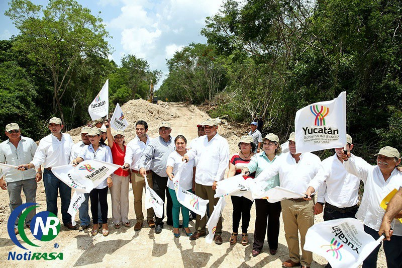 CDI y gobierno del Estado mejoran conectividad carretera en Sudzal CDI y gobierno del Estado mejoran conectividad carretera en Sudzal