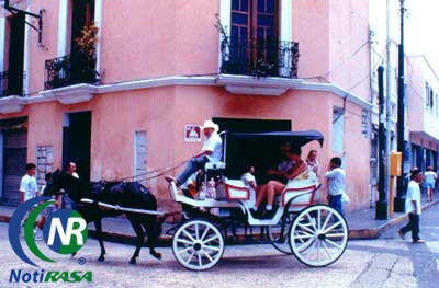 Apoya gobierno del Estado iniciativas para reactivar el Centro Histórico de Mérida Apoya gobierno del Estado iniciativas para reactivar el Centro Histórico de Mérida