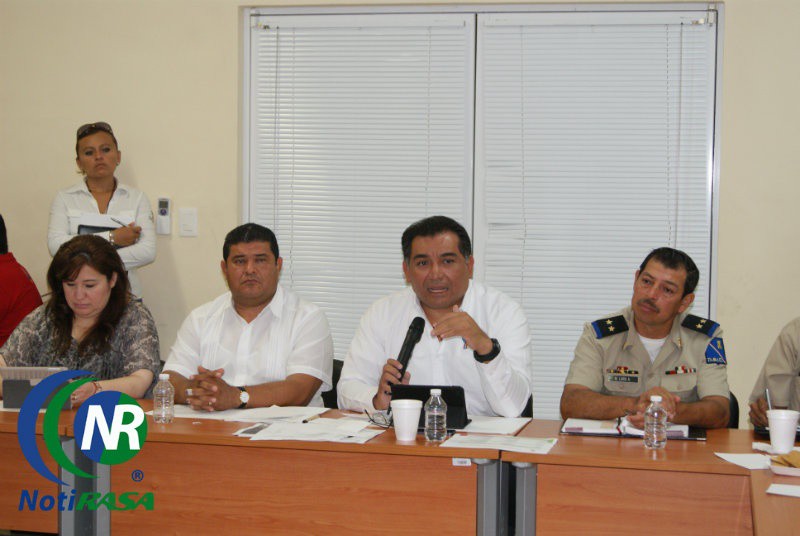 Entregan autoridades equipo de rescate a personal de Protección Civil Entregan autoridades equipo de rescate a personal de Protección Civil