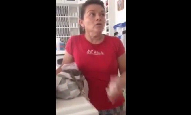 Denuncia a su empleada doméstica por Facebook y la llaman #LadyChiles Denuncia a su empleada doméstica por Facebook y la llaman #LadyChiles