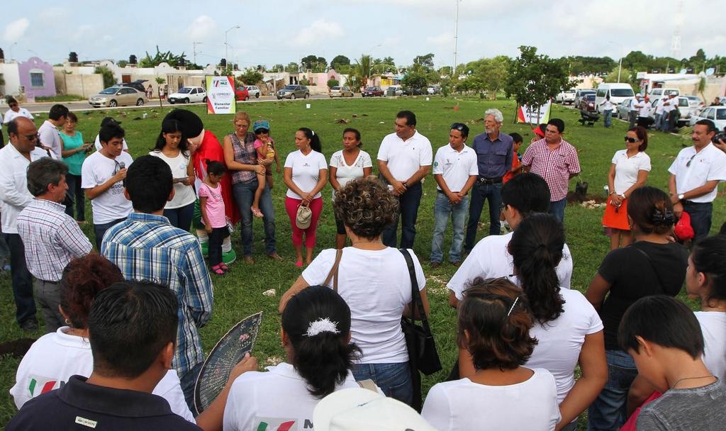 Siembran en San José Tzal 150 árboles nuevos Siembran en San José Tzal 150 árboles nuevos