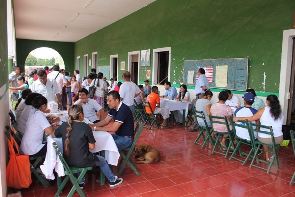 Acercan servicios estatales a migrantes yucatecos Acercan servicios estatales a migrantes yucatecos