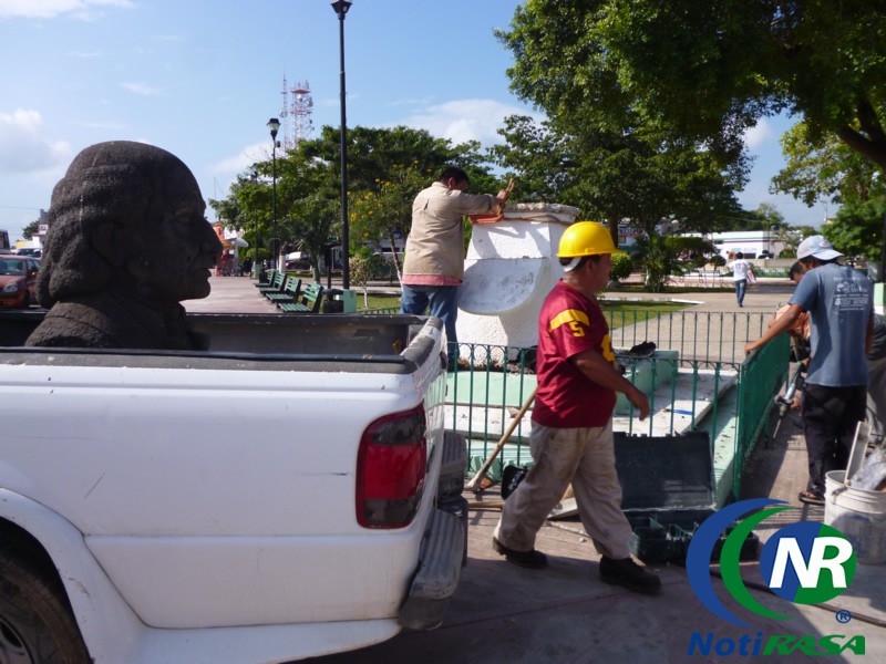TIZIMIN: Reubican busto de Miguel Hidalgo para colocarlo en nueva avenida. TIZIMIN: Reubican busto de Miguel Hidalgo para colocarlo en nueva avenida.