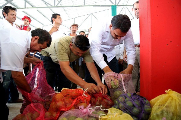 Realizan remodelaciones en el mercado de La Casa del Pueblo Realizan remodelaciones en el mercado de La Casa del Pueblo