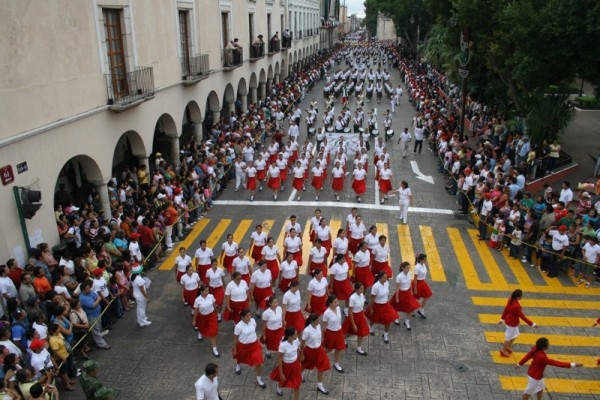 En el desfile de independencia participarán más de 3 mil estudiantes En el desfile de independencia participarán más de 3 mil estudiantes