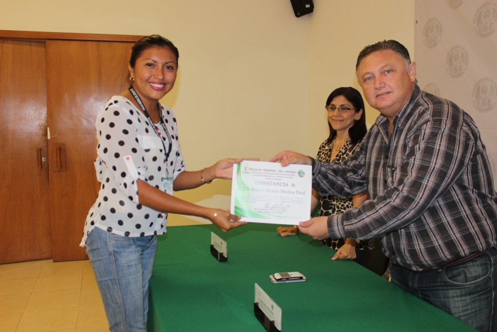Capacitan personal para mejorar programas de prevención Capacitan personal para mejorar programas de prevención
