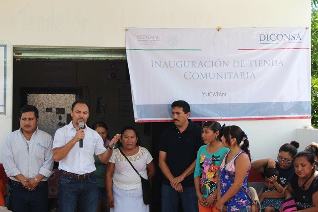 Inaugura tienda comunitaria en Akil, Yucatán Inaugura tienda comunitaria en Akil, Yucatán