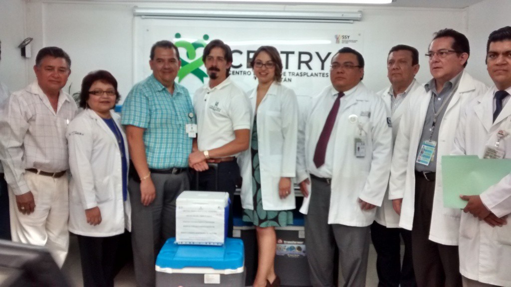 Entregan equipo para regular el traslado de trasplantes de órganos Entregan equipo para regular el traslado de trasplantes de órganos