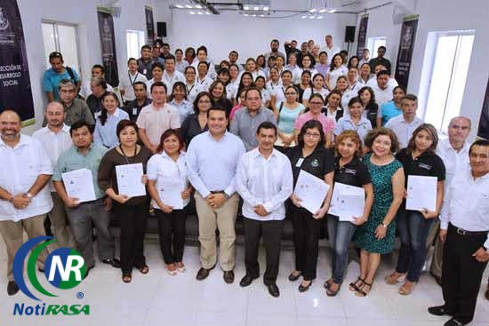 Certifican a 87 trabajadores municipales por Atención y Transparencia Certifican a 87 trabajadores municipales por Atención y Transparencia