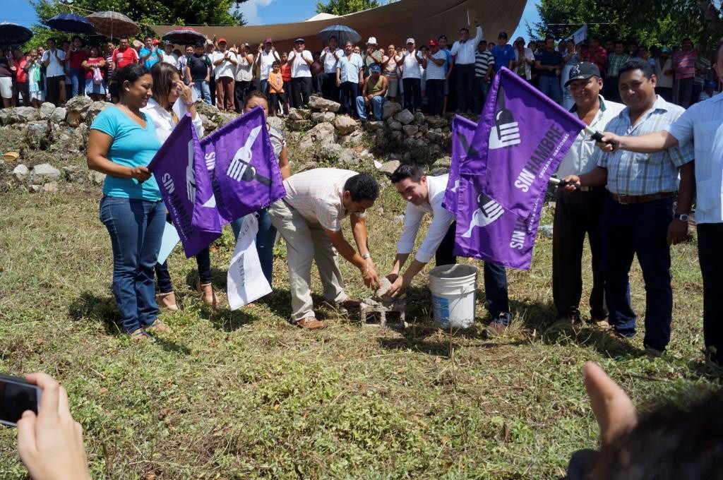 La coordinación entre sociedad y Gobierno mejora la calidad de vida de más de 13 mil yucatecos La coordinación entre sociedad y Gobierno mejora la calidad de vida de más de 13 mil yucatecos