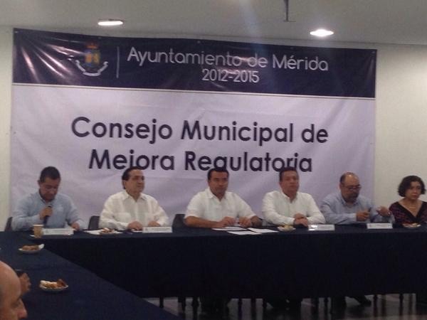 El Ayuntamiento de Mérida pretende elevar su productividad El Ayuntamiento de Mérida pretende elevar su productividad