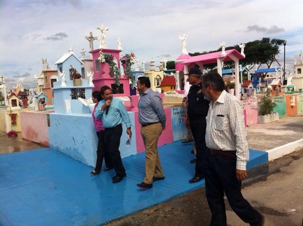 Preparan los cementerios de la ciudad para el Día de Muertos