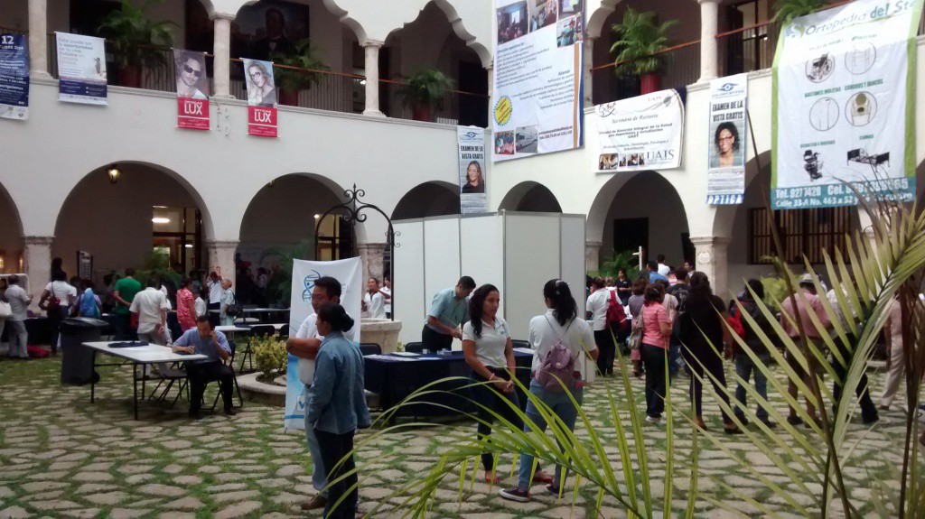 Ofrecen exámenes de salud gratuitos Ofrecen exámenes de salud gratuitos