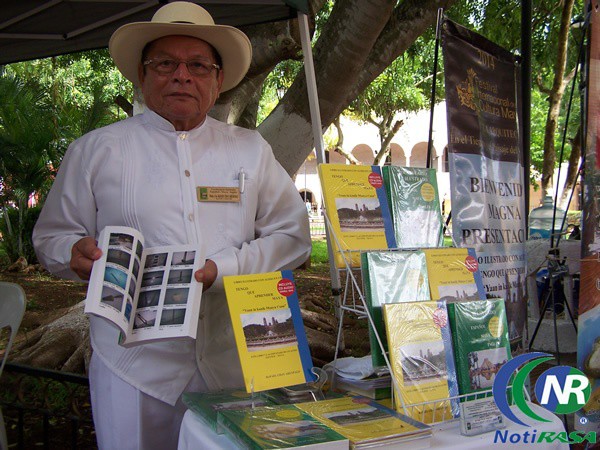 Presentan en Valladolid libro en maya-español Presentan en Valladolid libro en maya-español