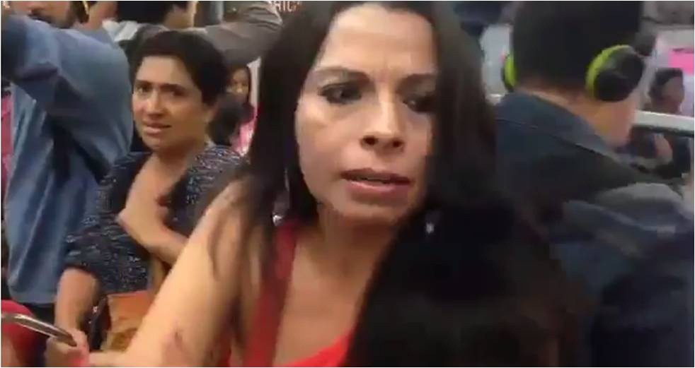#LadyBoobs causa revuelo en redes sociales #LadyBoobs causa revuelo en redes sociales