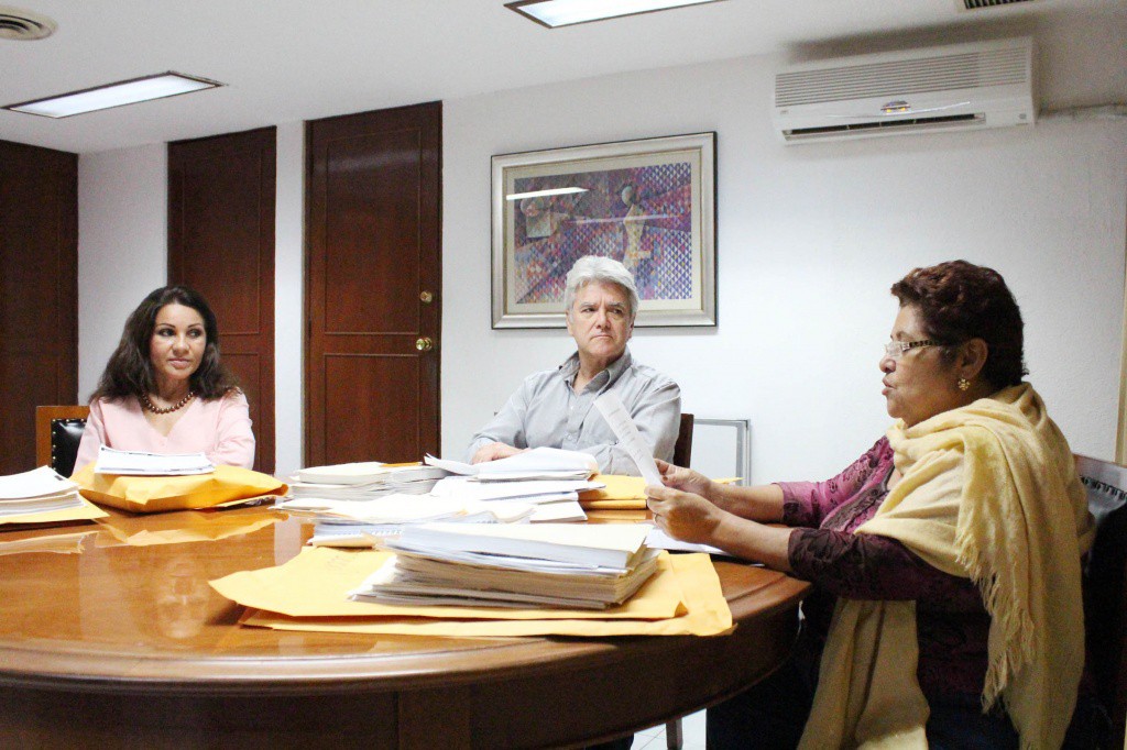 Anuncian a recipiendarios de la Medalla de Yucatán 2014 Anuncian a recipiendarios de la Medalla de Yucatán 2014