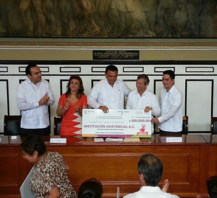 Benefician con más de 11 mdp a 47 asociaciones civiles Benefician con más de 11 mdp a 47 asociaciones civiles