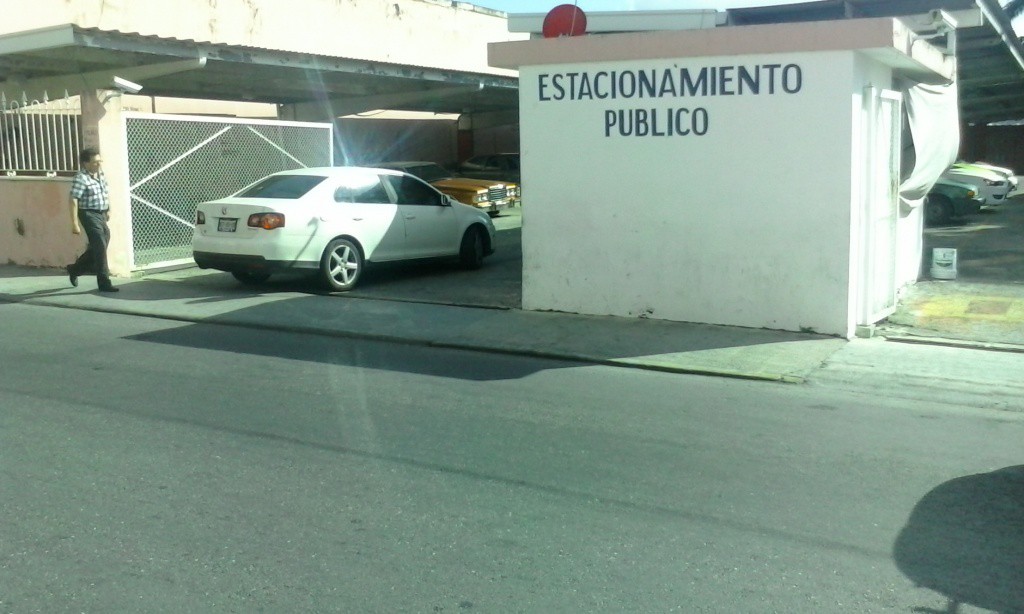 En Mérida hay 132 estacionamientos públicos, de tres categorías En Mérida hay 132 estacionamientos públicos, de tres categorías