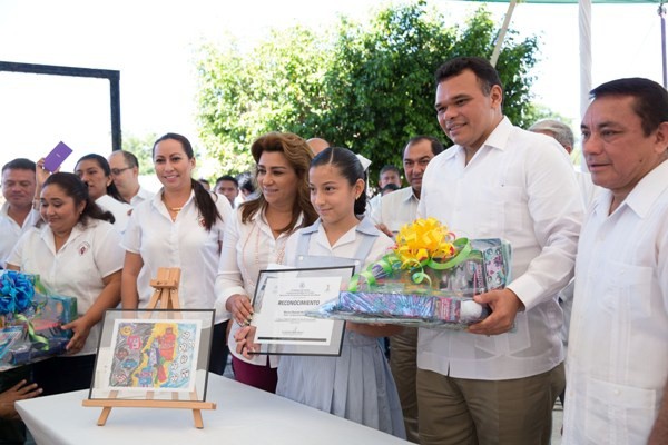 Yucatán se suma a la Segunda Semana Nacional de Salud Bucal Yucatán se suma a la Segunda Semana Nacional de Salud Bucal