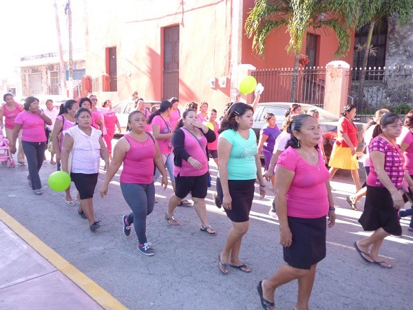 Marchan en Tizimín para prevenir la diabetes Marchan en Tizimín para prevenir la diabetes