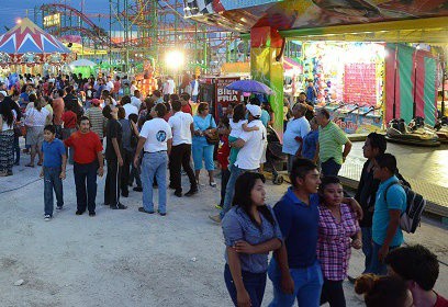 La Feria de Xmatkuil es la que más dinero deja, aseguran fiesteros La Feria de Xmatkuil es la que más dinero deja, aseguran fiesteros
