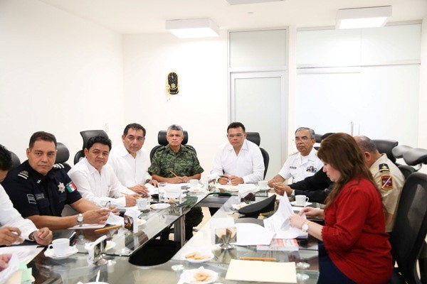 Refuerzan acciones y estrategias de seguridad en Yucatán Refuerzan acciones y estrategias de seguridad en Yucatán