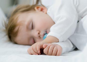 60% intoxicaciones en menores de 5 años ocurren en el hogar 60% intoxicaciones en menores de 5 años ocurren en el hogar