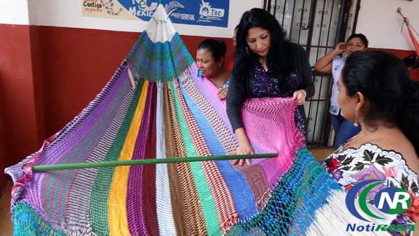 Clausuran cursos de urdido de hamacas en Xocén Clausuran cursos de urdido de hamacas en Xocén