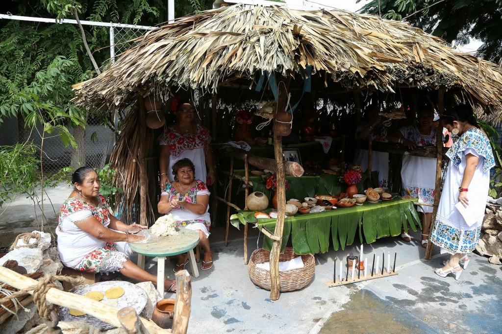 El ochavario: tradición orgullosamente maya El ochavario: tradición orgullosamente maya