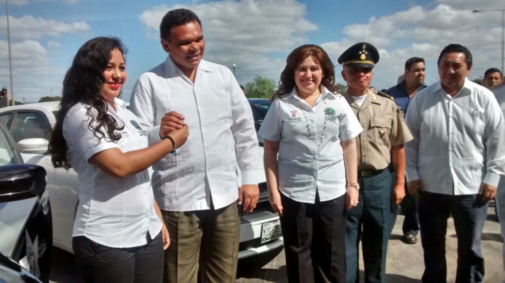Invierten más de 50 mdp en equipamiento y parque vehicular para la FGE Invierten más de 50 mdp en equipamiento y parque vehicular para la FGE