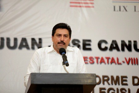 Ocho municipios en aprietos para pagar aguinaldo Ocho municipios en aprietos para pagar aguinaldo
