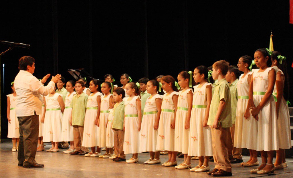 La Red Coral de Yucatán ofrecerá recital navideño La Red Coral de Yucatán ofrecerá recital navideño