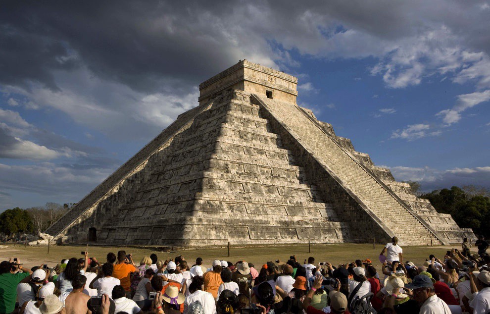 Zonas arqueológicas mayas serán escenario de juegos de luz y sombra Zonas arqueológicas mayas serán escenario de juegos de luz y sombra