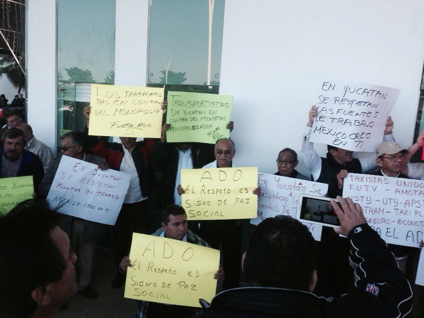 El grupo ADO promueve denuncias contra taxistas de volante El grupo ADO promueve denuncias contra taxistas de volante