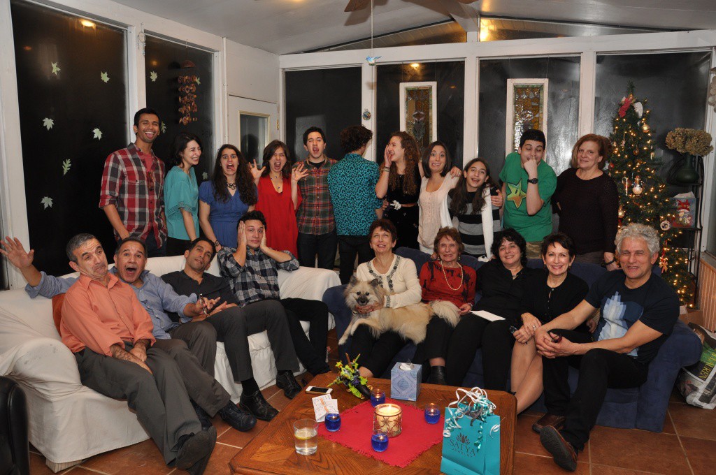 Reunirse con la familia es la mejor manera de pasar la Navidad Reunirse con la familia es la mejor manera de pasar la Navidad