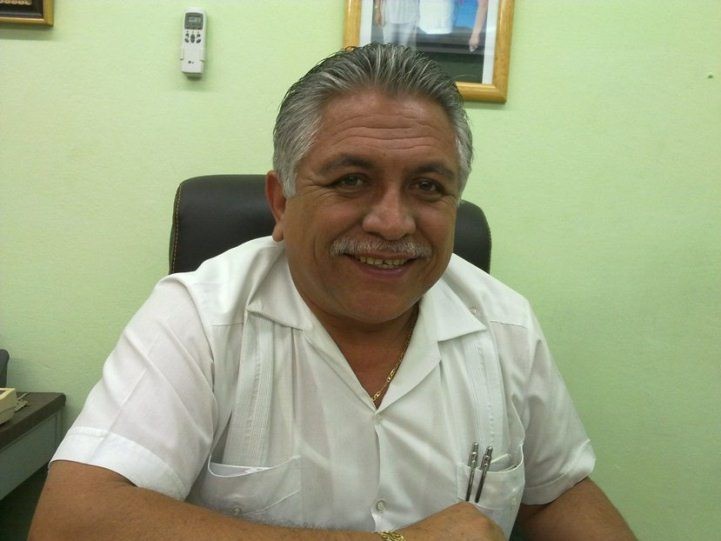 Burócratas no vivirían bien ni con el aumento del 8% en su sueldo: Jervis García Burócratas no vivirían bien ni con el aumento del 8% en su sueldo: Jervis García