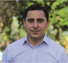Asís Cano, el primero en inscribirse como precandidato pluri del PAN Asís Cano, el primero en inscribirse como precandidato pluri del PAN