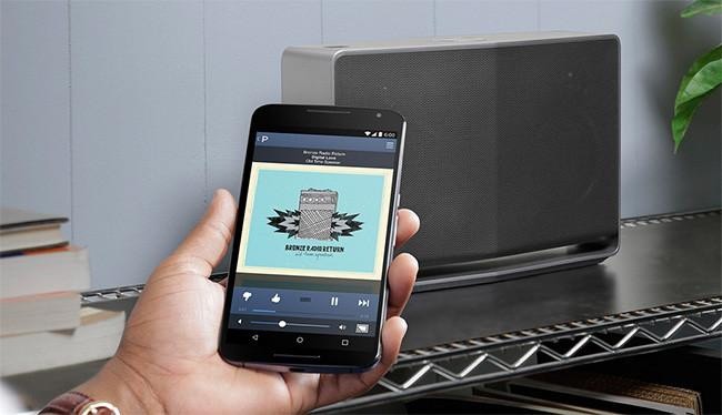 Google Cast, el nuevo gadget para pasar música desde tu móvil por medio de altavoz Google Cast, el nuevo gadget para pasar música desde tu móvil por medio de altavoz