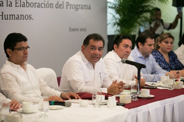 El Gobierno del Estado es garante en la protección de los derechos de los yucatecos: VCD El Gobierno del Estado es garante en la protección de los derechos de los yucatecos: VCD