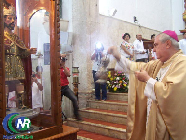 Religiosidad y devoción en Tizimín por día de reyes Religiosidad y devoción en Tizimín por día de reyes