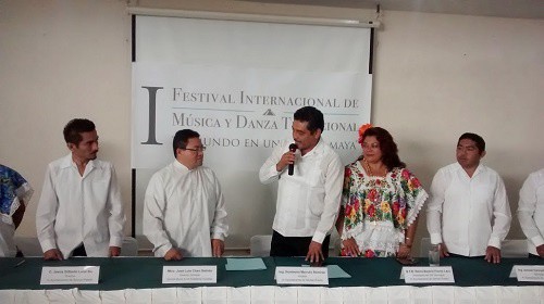 Realizarán primer Festival Internacional de Música y Danza Tradicional "El Mundo en un Pueblo Maya" Realizarán primer Festival Internacional de Música y Danza Tradicional "El Mundo en un Pueblo Maya"