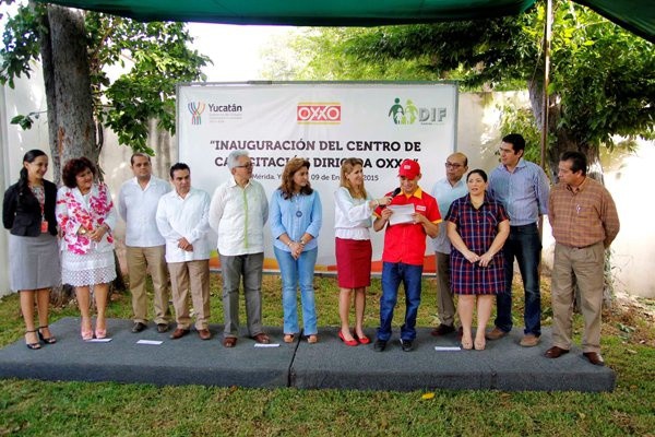 Inauguran Centro de Capacitación Laboral Dirigida Inauguran Centro de Capacitación Laboral Dirigida