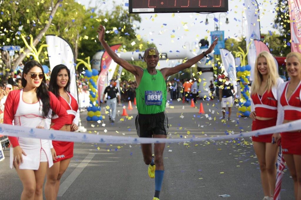 Dominio africano en el maratón del 473 aniversario de Mérida Dominio africano en el maratón del 473 aniversario de Mérida