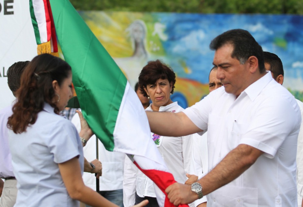 Yucatán, el Estado del país que más difunde los símbolos patrios Yucatán, el Estado del país que más difunde los símbolos patrios