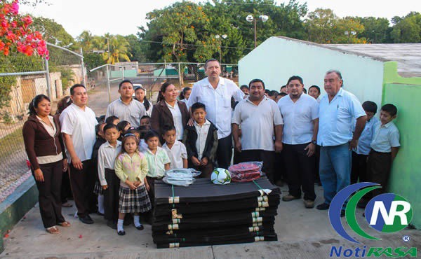 Escuela de Kanxoc tendrá techo desayunador Escuela de Kanxoc tendrá techo desayunador