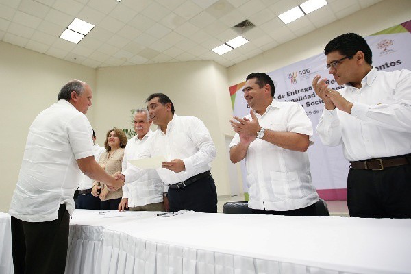 Fortalece el Gobierno del Estado su respaldo a las organizaciones sociales Fortalece el Gobierno del Estado su respaldo a las organizaciones sociales